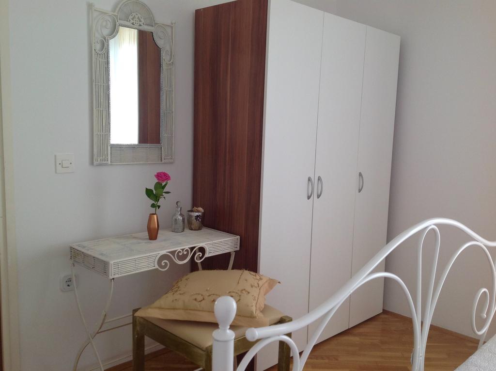 Apartments Krizine أوماغ المظهر الخارجي الصورة